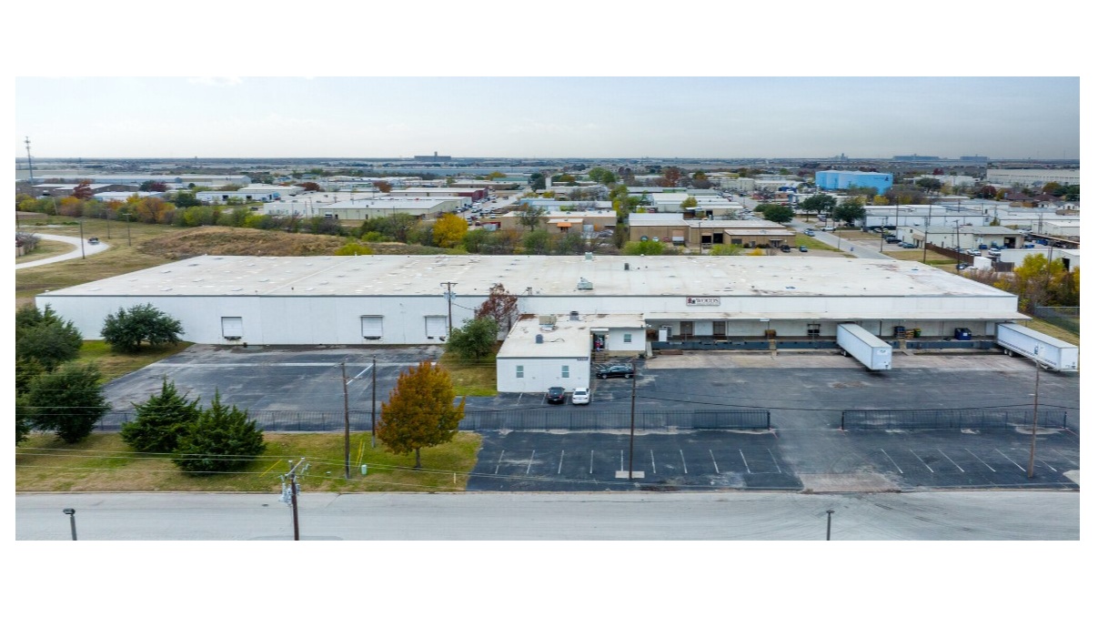 Industrial Property for Lease - 4233 Janada Street, Haltom City, Texas, 76117 (2)