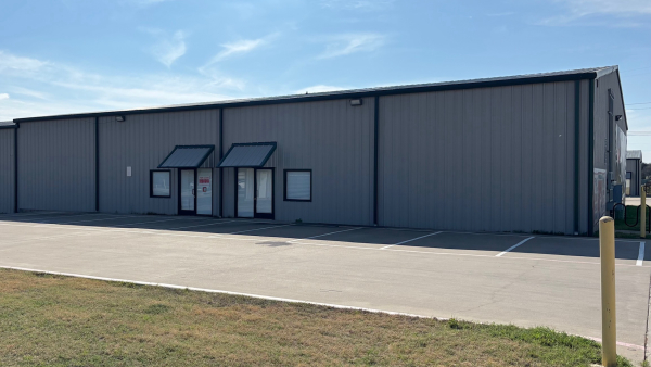 Industrial Space for Lease - 1925 Golden Heights Rd - Bldg 100, Fort Worth, TX, 76177, Suite 100