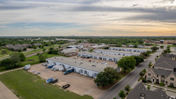 Industrial Space for Lease - 8204 Northeast Pkwy, North Richland Hills, TX, 76182, Suite 104-109