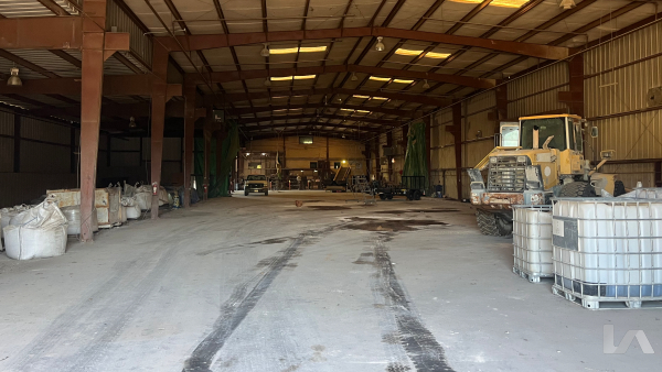 5526 Crystal Lake Blvd, Exterior Building Photo - undefined Industrial Property for Lease - 5526 Crystal Lake Blvd, Dallas, Texas, 75236 (4)