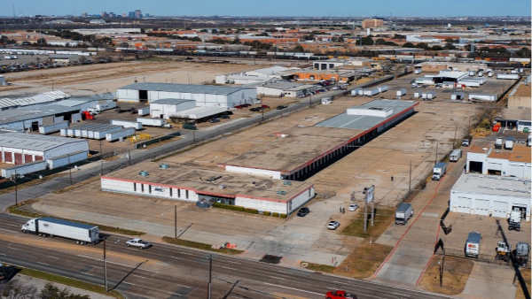 Industrial Space for Lease - 3817 Irving Blvd., Dallas, TX, 75247
