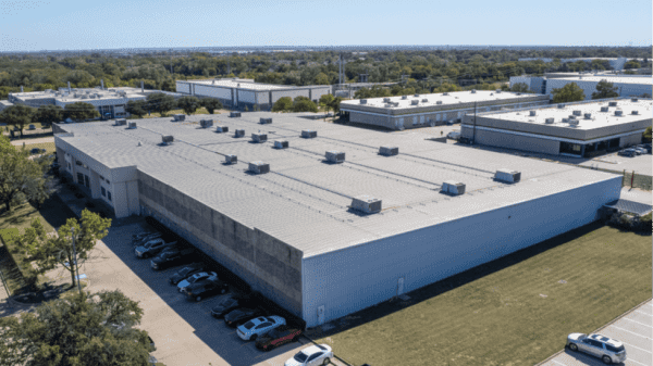 Industrial Building for Sale - 1470 Avenue T, Grand Prairie, TX, 75050