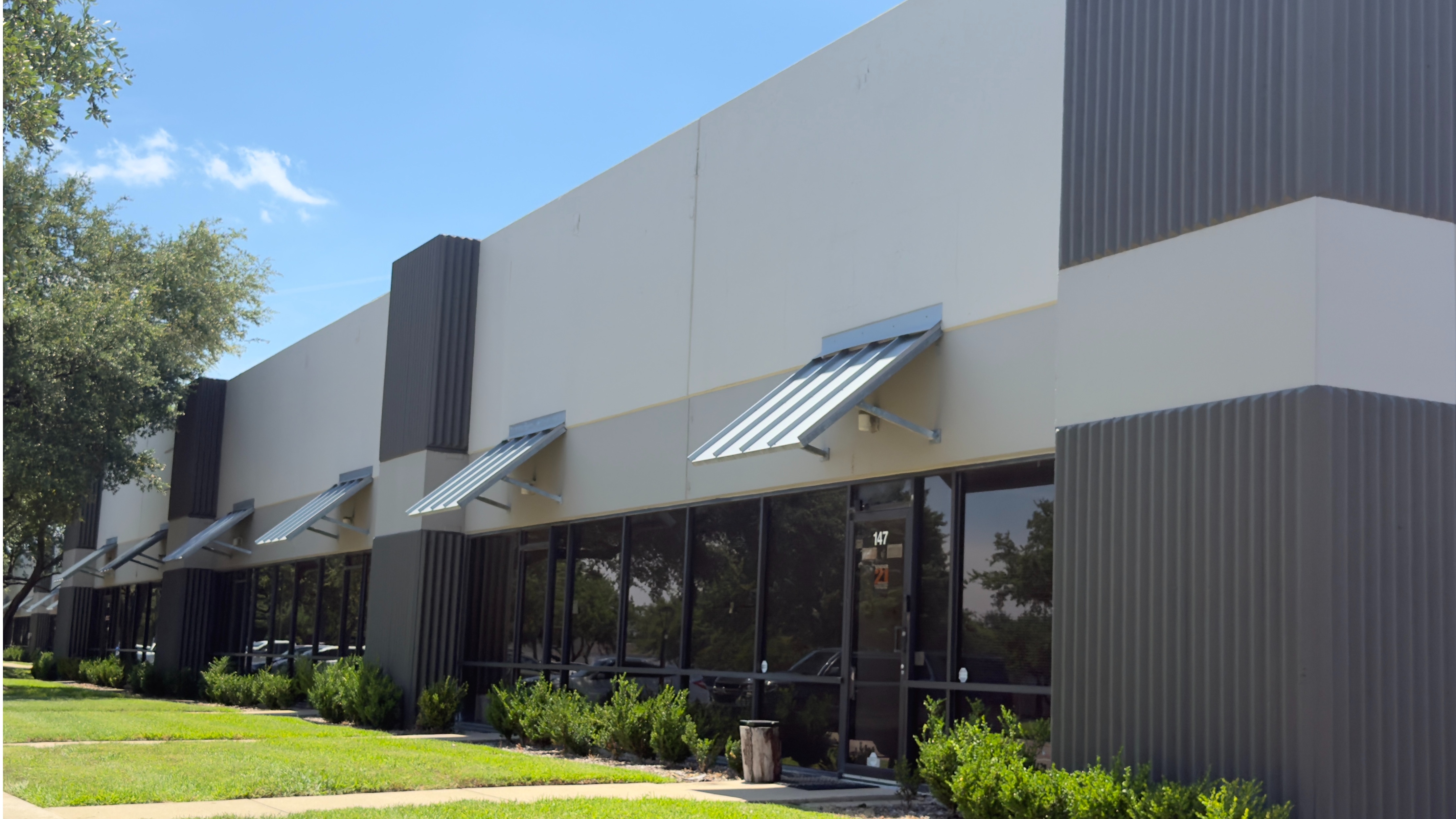 Industrial Space for Lease - 1819 Firman Dr, Richardson, TX, 75081, Suite 114