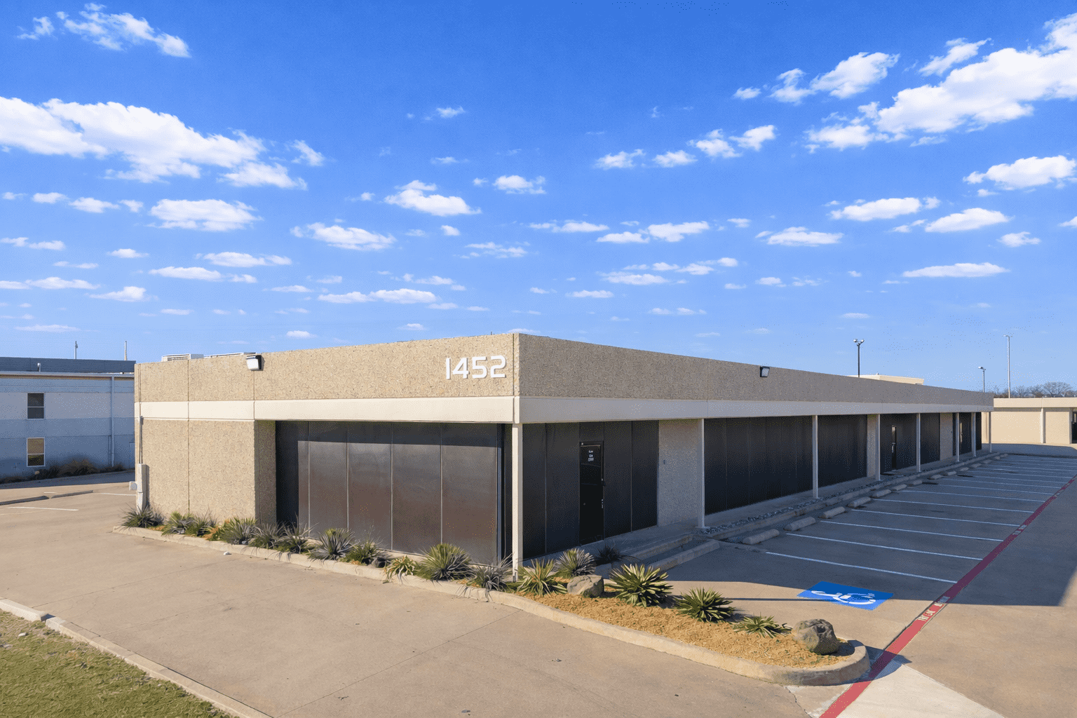 , image/png - 46.png Industrial Property for Sale - 1450 & 1452 Halsey Way, Carrollton, Texas, 75007 (2)