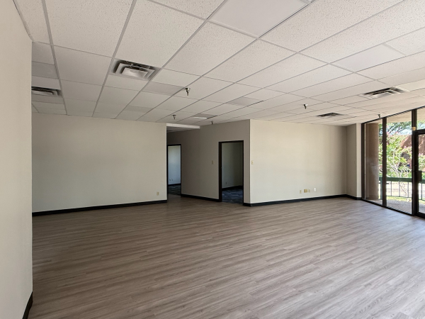 Industrial Property for Lease - 10945-10947 Alder Cir, Dallas, Texas, 75238-1354 (9)
