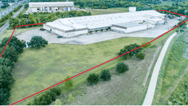 Industrial Property for Lease or Sale - 13001 Almeda Rd, Houston, TX, 77045