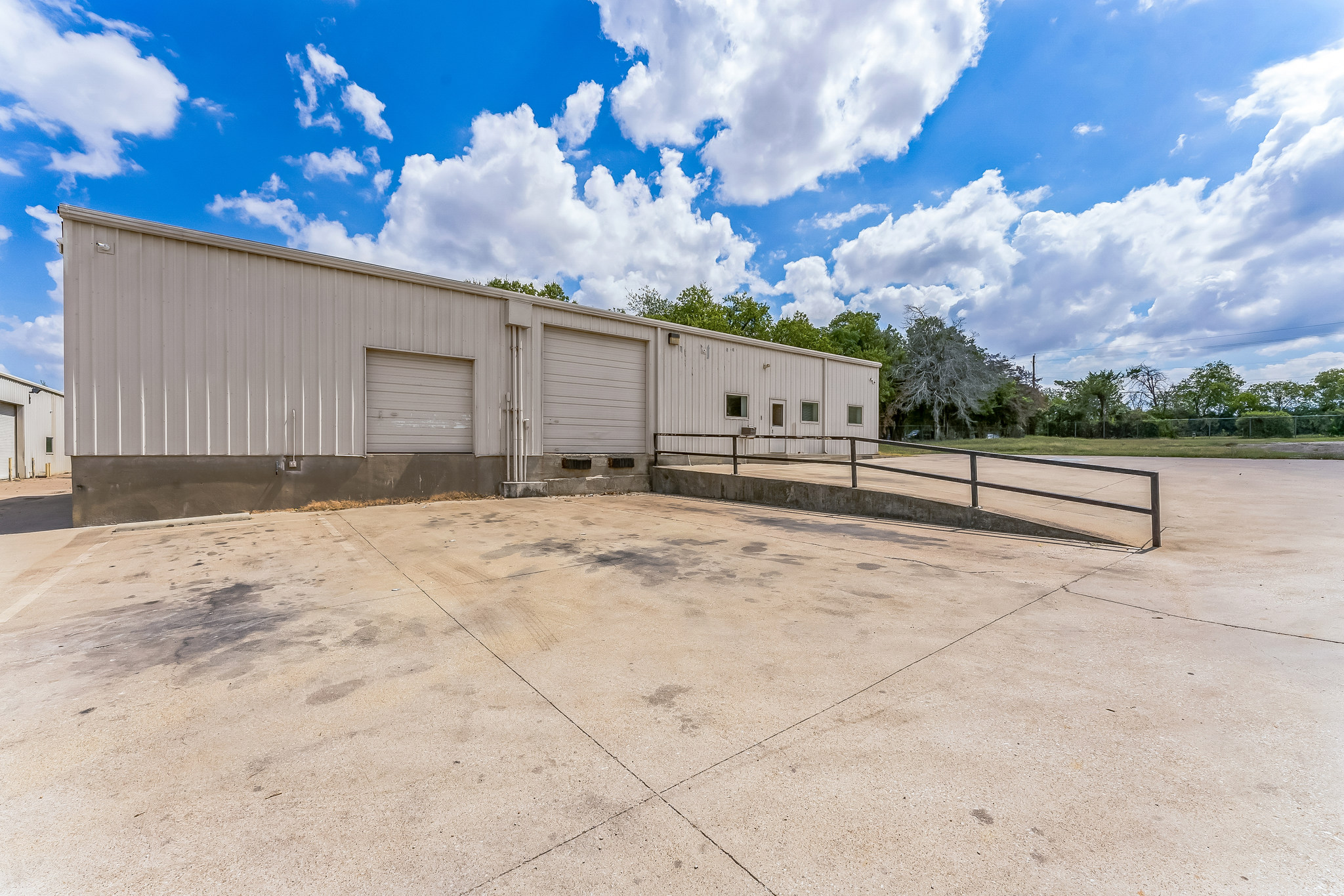 Industrial Property for Lease or Sale - 1329 E Wheatland Rd, Lancaster, Texas, 75134 (4)