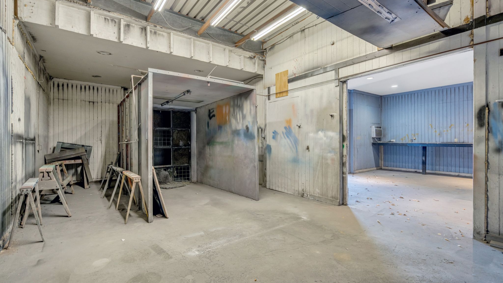 1133 W Main St, Photo - Paint Booth 2 Industrial Property for Lease - 1133 W Main St, Arlington, Texas, 76013 (1)