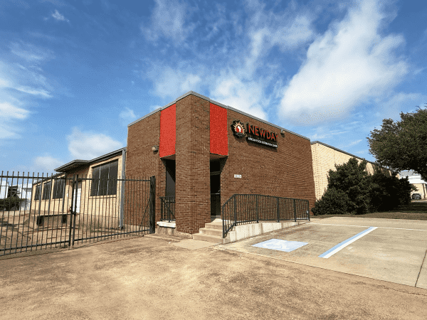 Industrial Space for Lease - 8303 Sovereign Row, Dallas, TX, 75247