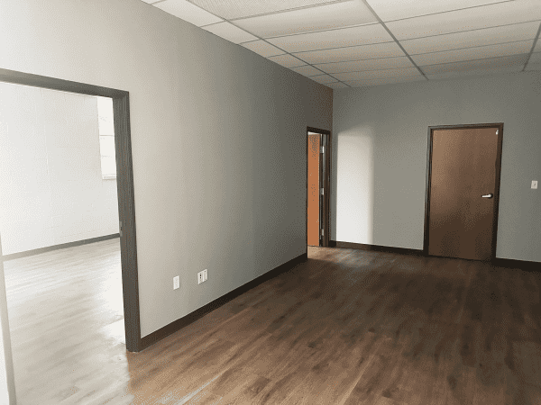 Industrial Property for Lease - 8303 Sovereign Row, Dallas, Texas, 75247 (3)