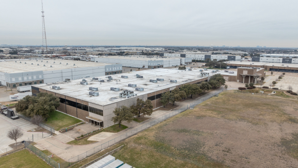 Industrial Building for Sale - 3350 Marquis Dr - Bldg 3, Garland, TX, 75042