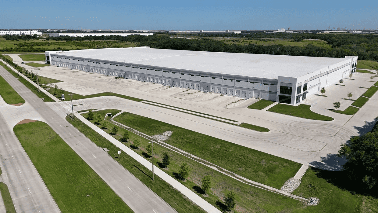 Industrial Property for Lease or Sale - 601 W Pleasant Run Rd, Lancaster, Texas, 75172 (1)