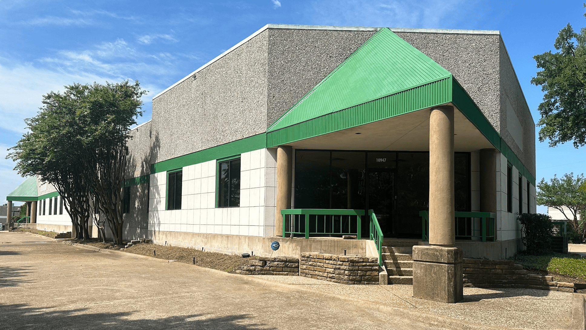 Industrial Property for Lease - 10945-10947 Alder Cir, Dallas, Texas, 75238-1354 (2)