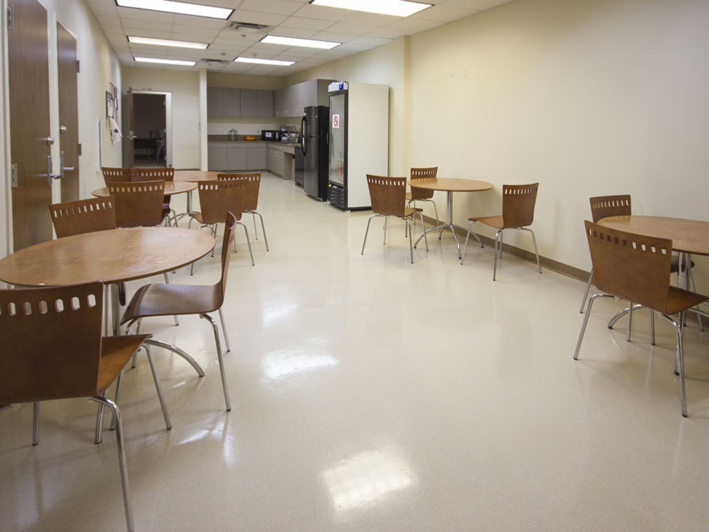 Industrial Property for Lease or Sale - 4393 Sunbelt Dr, Addison, Texas, 75001 (8)