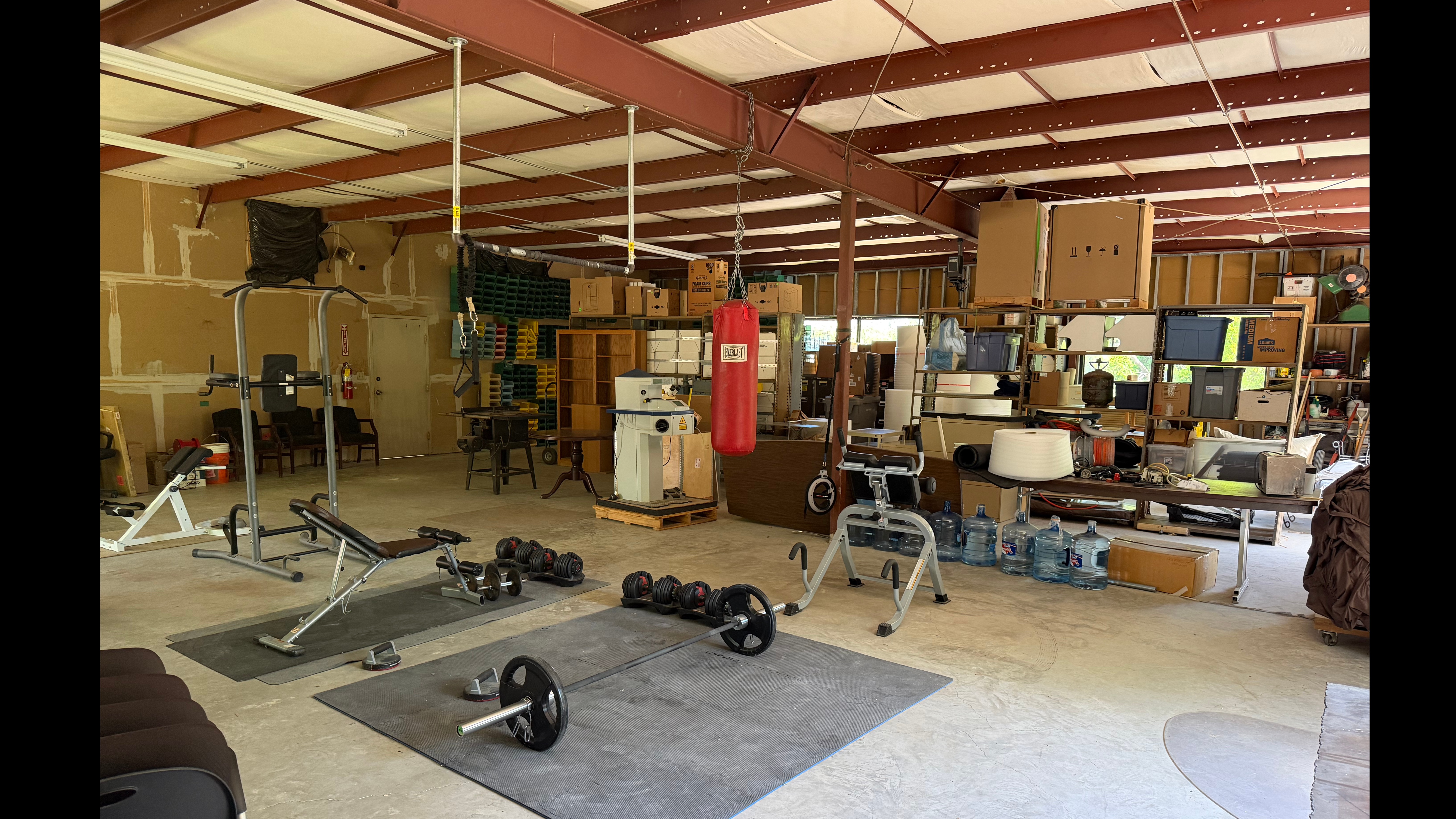 886 N Mill Street, Interior Building Photo Warehouse - undefined Industrial Property for Sale - 886 N Mill Street, Lewisville, Texas, 75057 (4)