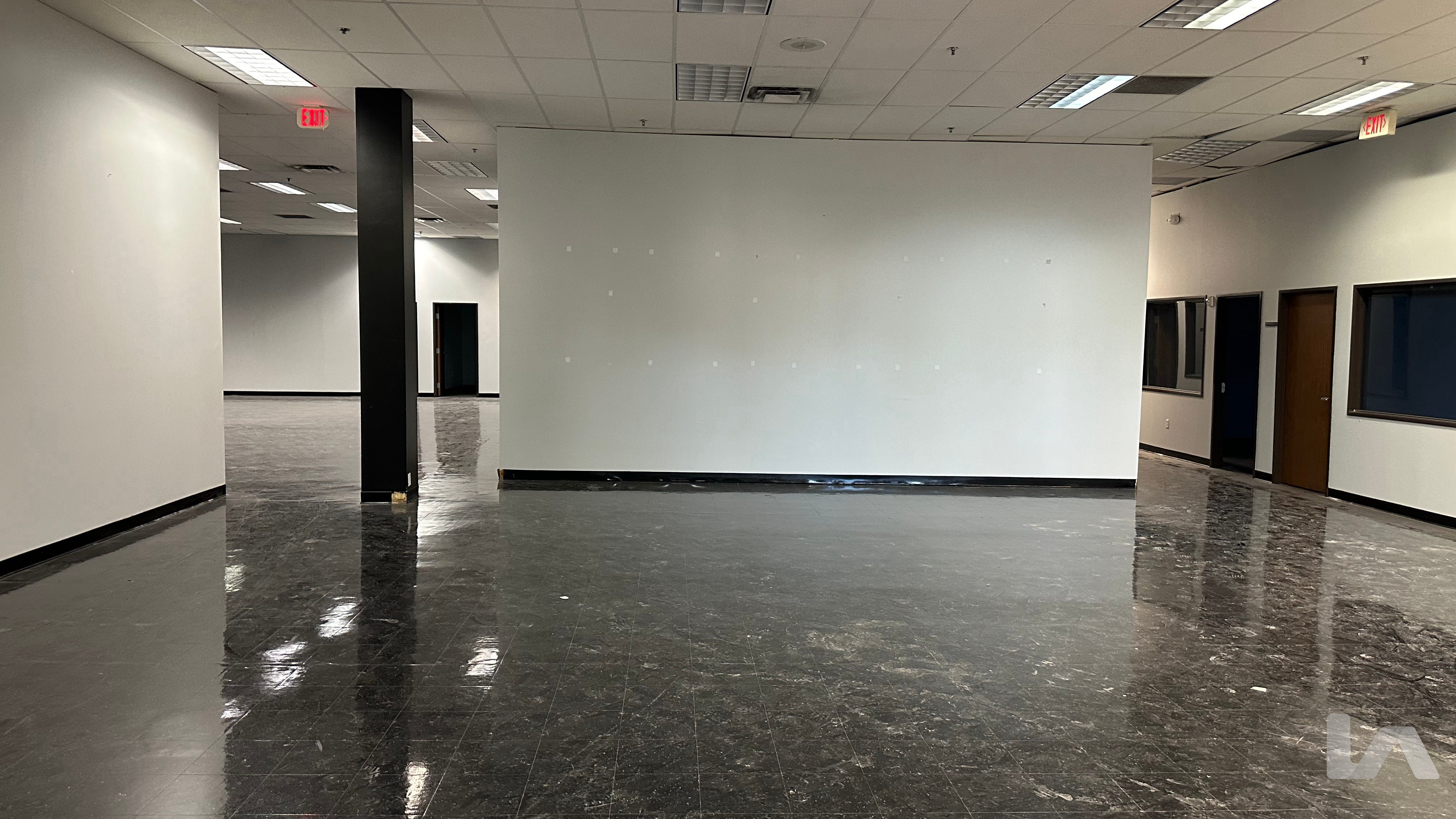 Industrial Property for Lease - 2323 McDaniel Drive, Carrollton, Texas, 75006 (11)