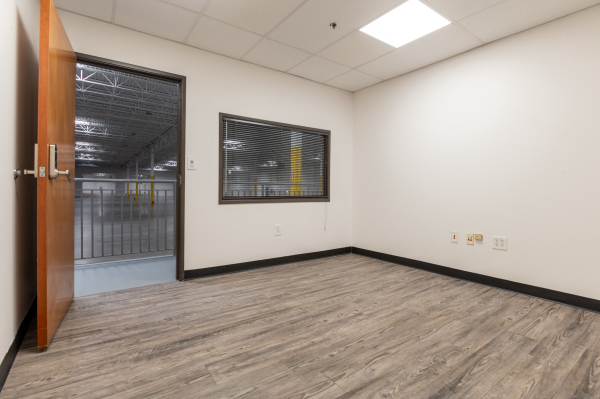Industrial Property for Lease - 8721 Forney Rd, Dallas, Texas, 75227-4502 (3)