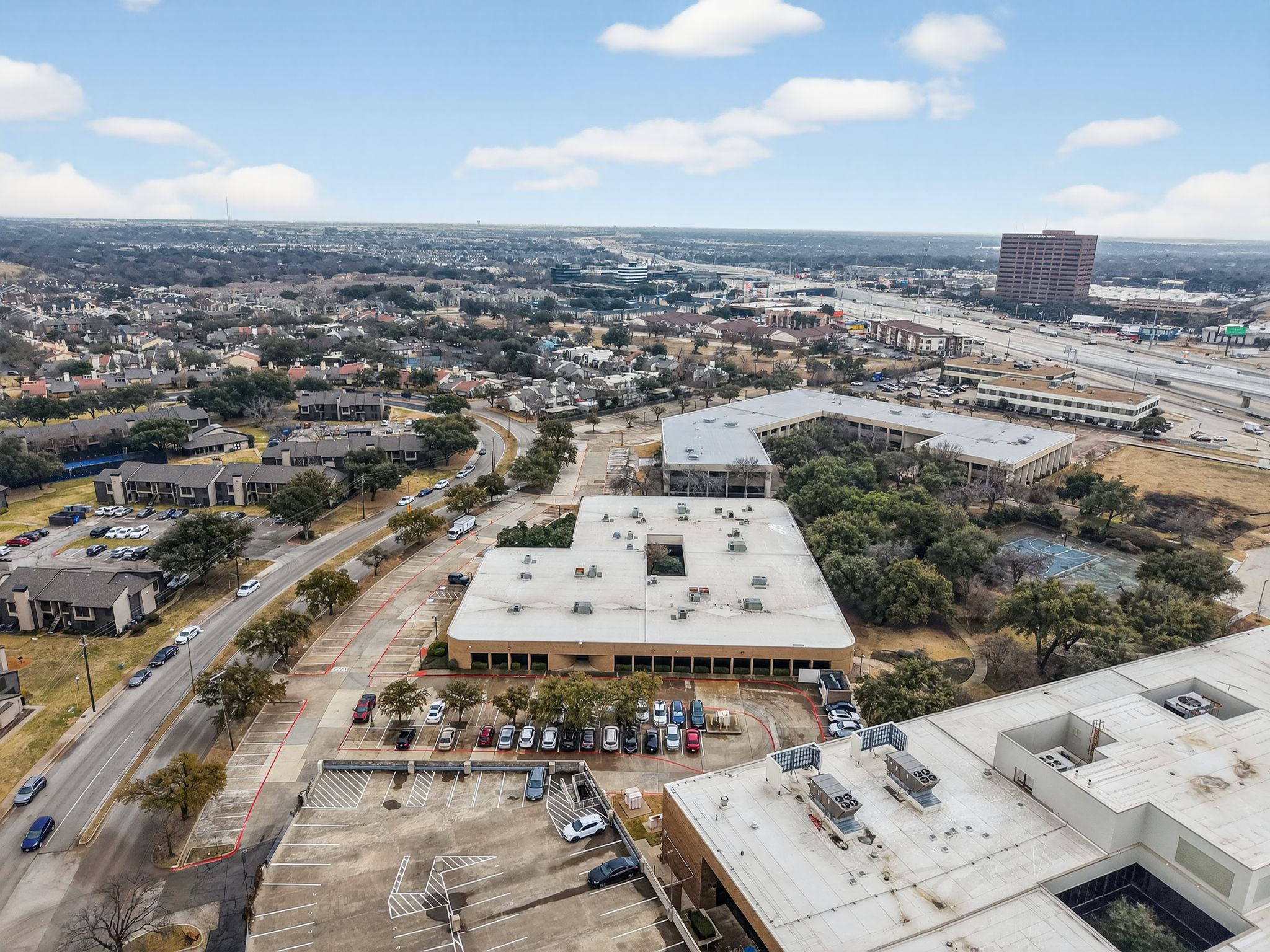 Flex Property for Lease or Sale - 9250 Amberton Pkwy, Dallas, Texas, 75243 (9)