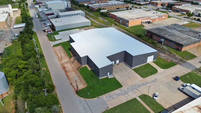 Industrial Property for Lease - 200 Nw 34th St, Oklahoma City, Oklahoma, 73118 (1)