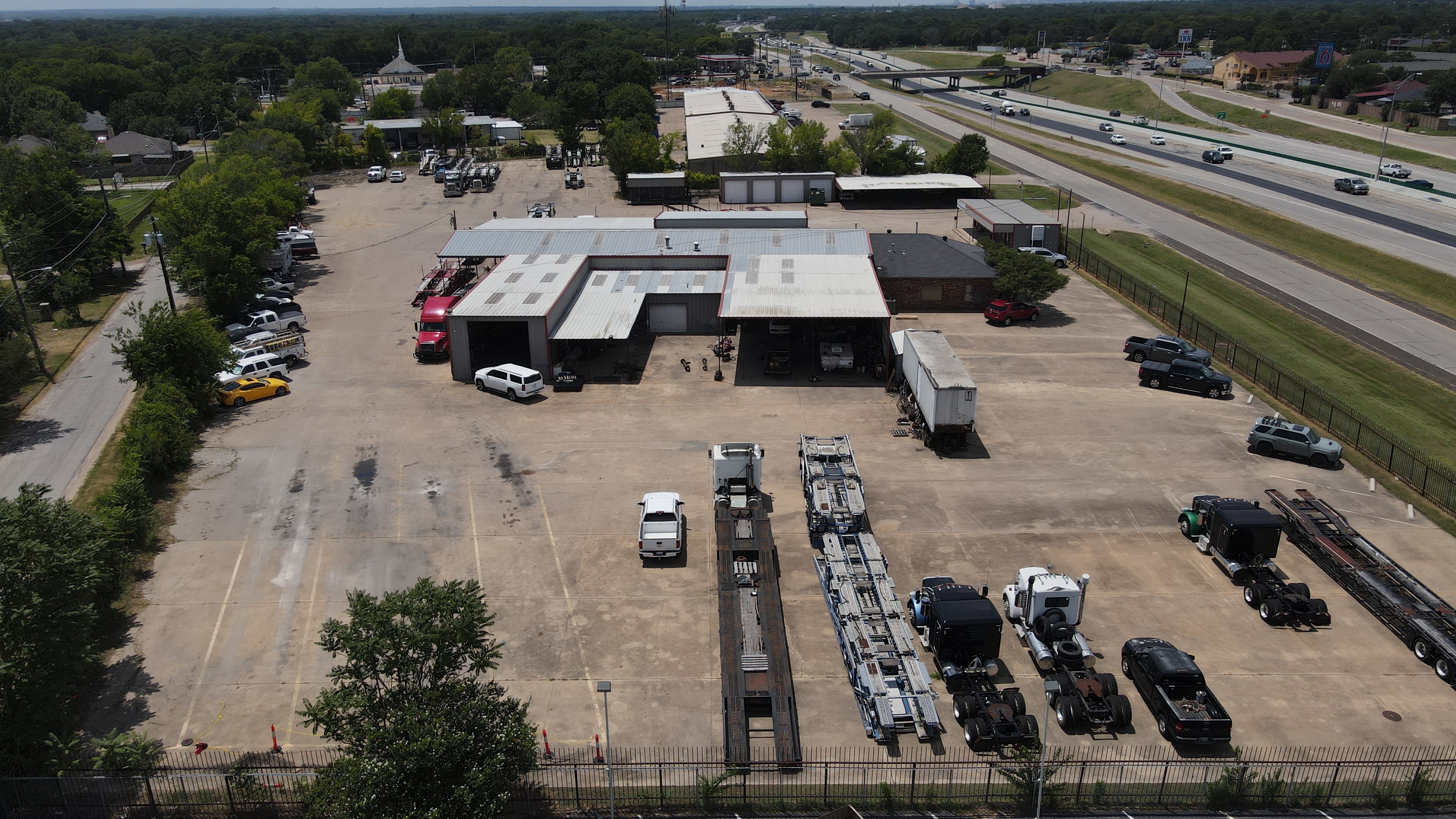Industrial Property for Lease or Sale - 9779 C F HAWN Fwy, Dallas, Texas, 75217 (3)