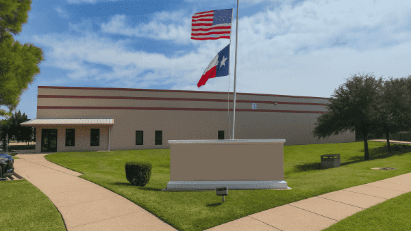 Industrial Space for Lease - 411 Mckinney Pkwy, McKinney, TX, 75071-1825