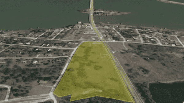 Land for Sale - 915 East Cedar Creek Parkway, Seven Points, TX, 75143