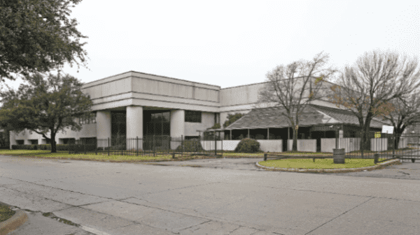 Industrial Property for Lease or Sale - 11333 Pagemill Rd, Dallas, TX, 75243-8305