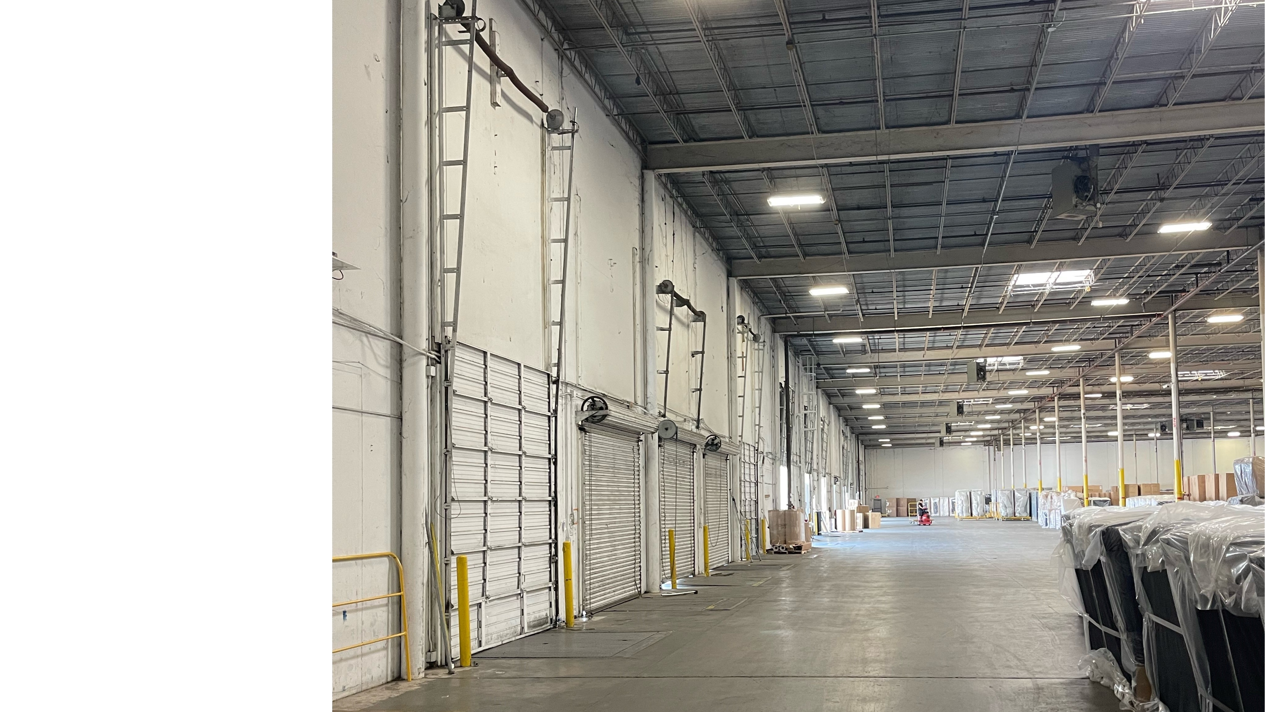 1701 Timberlake Drive, Interior Building Photo - Tenant Loading Doors Industrial Property for Lease - 1701 Timberlake Drive, Arlington, Texas, 76010 (7)