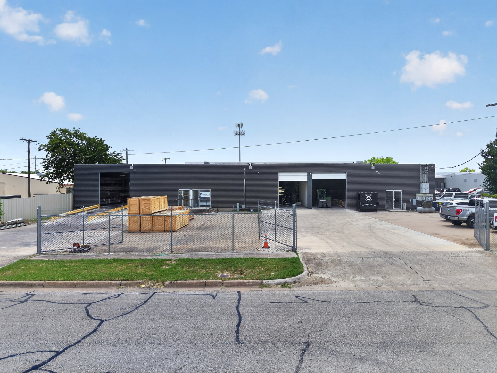 , image/jpeg - 19_2106_E_Richmond_Ave-Others-47_D.jpg Industrial Property for Lease or Sale - 2106 E Richmond Ave, Fort Worth, Texas, 76104 (1)