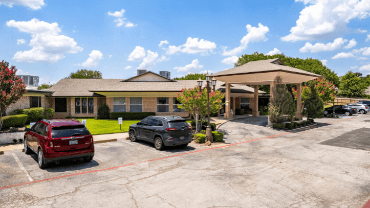 2229 N Carroll Blvd, Exterior Building Photo - undefined Healthcare Property for Sale - 2229 N Carroll Blvd, Denton, Texas, 76201-1833 (1)