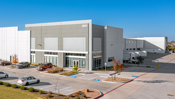Industrial Space for Lease - 3301 E Park Row Dr, Arlington, TX, 76010