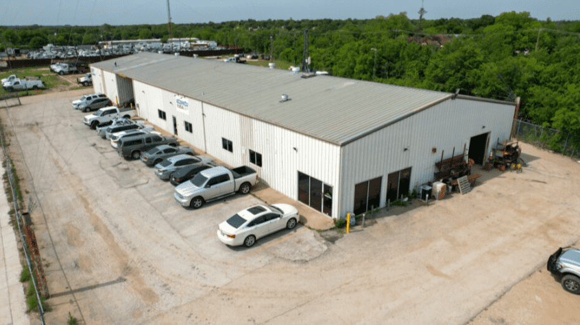 2200 S Riverside Dr, Exterior Building Photo - undefined Industrial Property for Lease - 2100 South Riverside Drive, Fort Worth, Texas, 76104 (1)