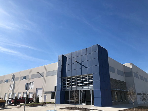 Industrial Space for Lease - 2310 E Arbrook Blvd, Arlington, TX, 76014