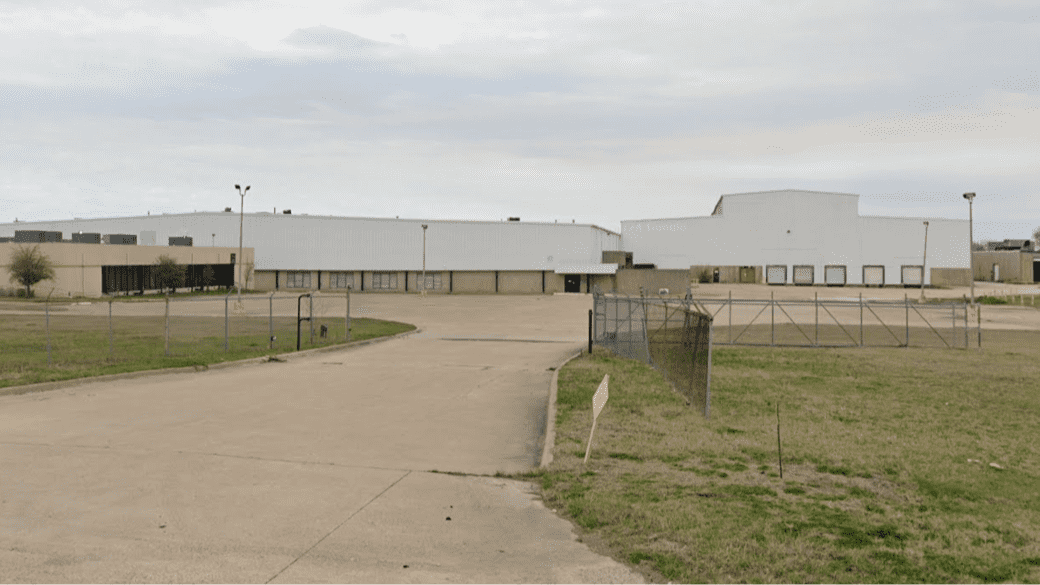 Industrial Property for Lease or Sale - 3001 S Us Highway 287, Corsicana, Texas, 75109-9381 (1)