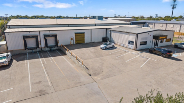 Industrial Property for Lease or Sale - 1120 Commercial Blvd N, Arlington, TX, 76001