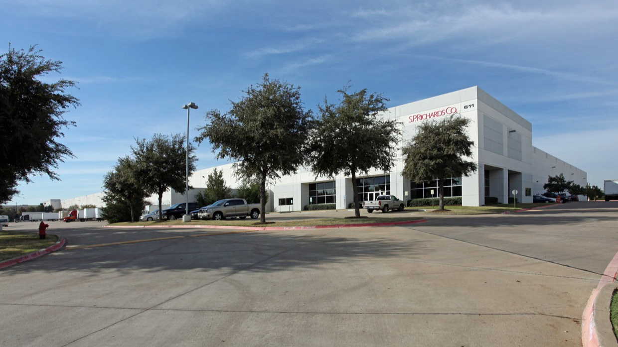Industrial Property for Lease - 611 S Royal Ln, Coppell, Texas, 75019 (1)