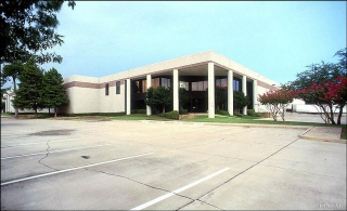 Industrial Property for Lease - 1505 Wallace Dr, Carrollton, Texas, 75006 (2)