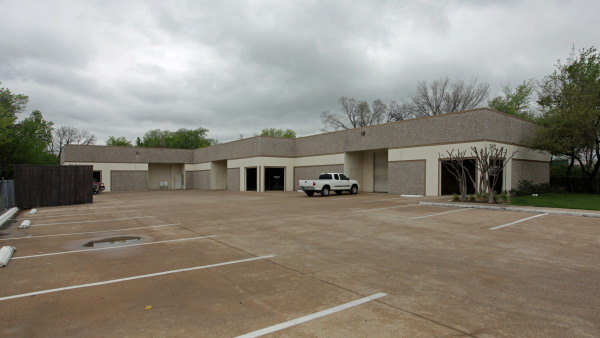 Industrial Property for Lease or Sale - 2412 Richland Ave, Farmers Branch, TX, 75234, Suite 101