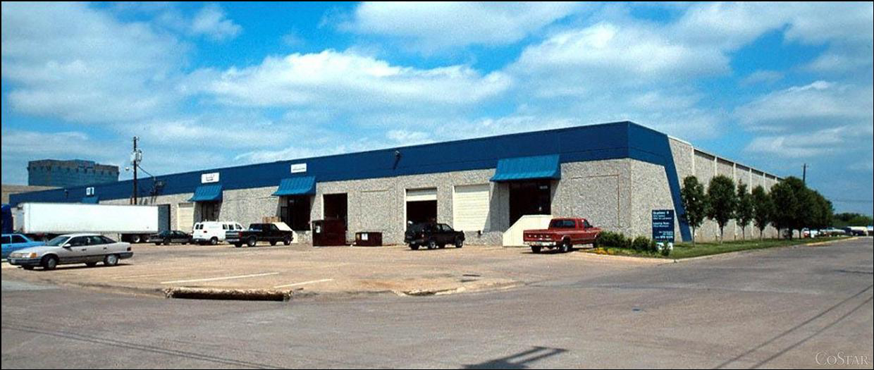 Industrial Property for Lease - 4800-4824 Lakawana Street, Dallas, Texas, 75247 (2)
