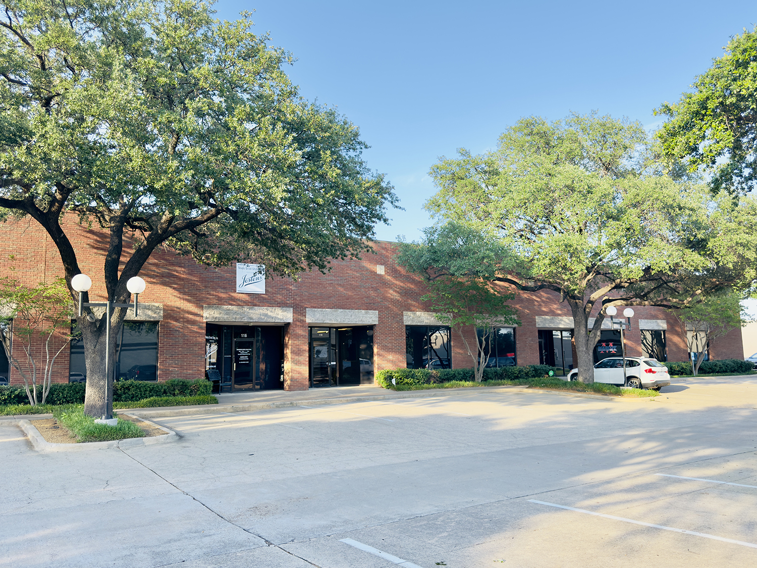 Industrial Property for Lease - 8 Prestige Cir, Allen, Texas, 75002-3432 (4)