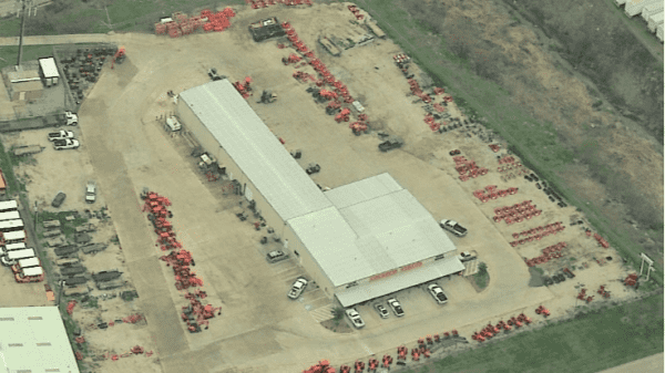 Industrial Building for Sale - 1450 S Loop 12, Irving, TX, 75060