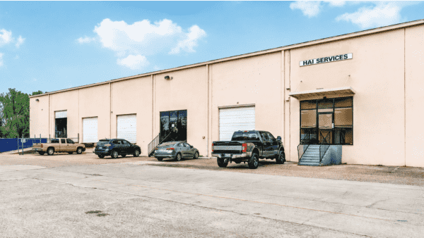 Industrial Space for Lease - 2381 Pecan Ct, Haltom City, TX, 76117