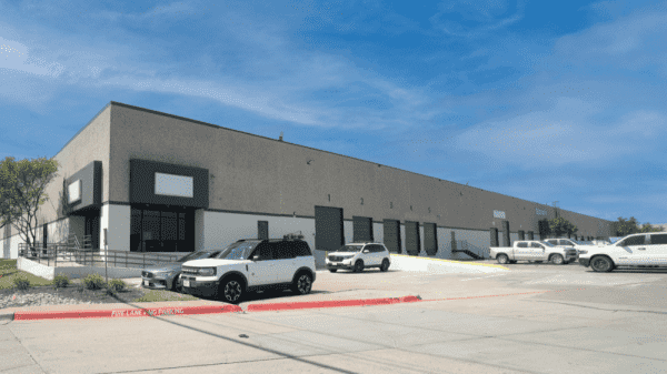 Industrial Space for Lease - 601-611 W Mockingbird Ln, Northeast Dallas, TX, 75247, Suite 601