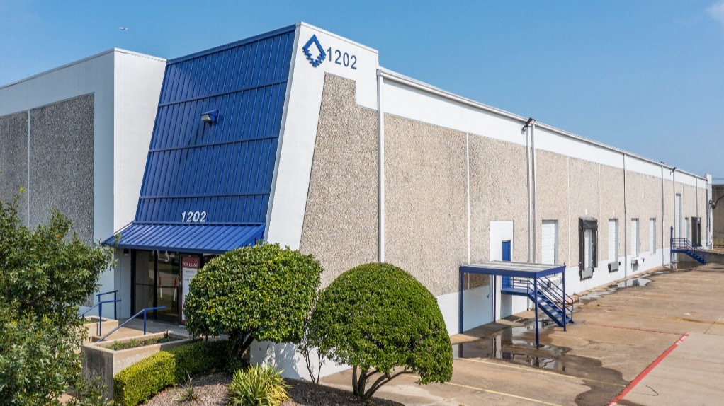 Industrial Property for Lease - 1202-1210 Avenue S, Grand Prairie, Texas, 75050 (1)