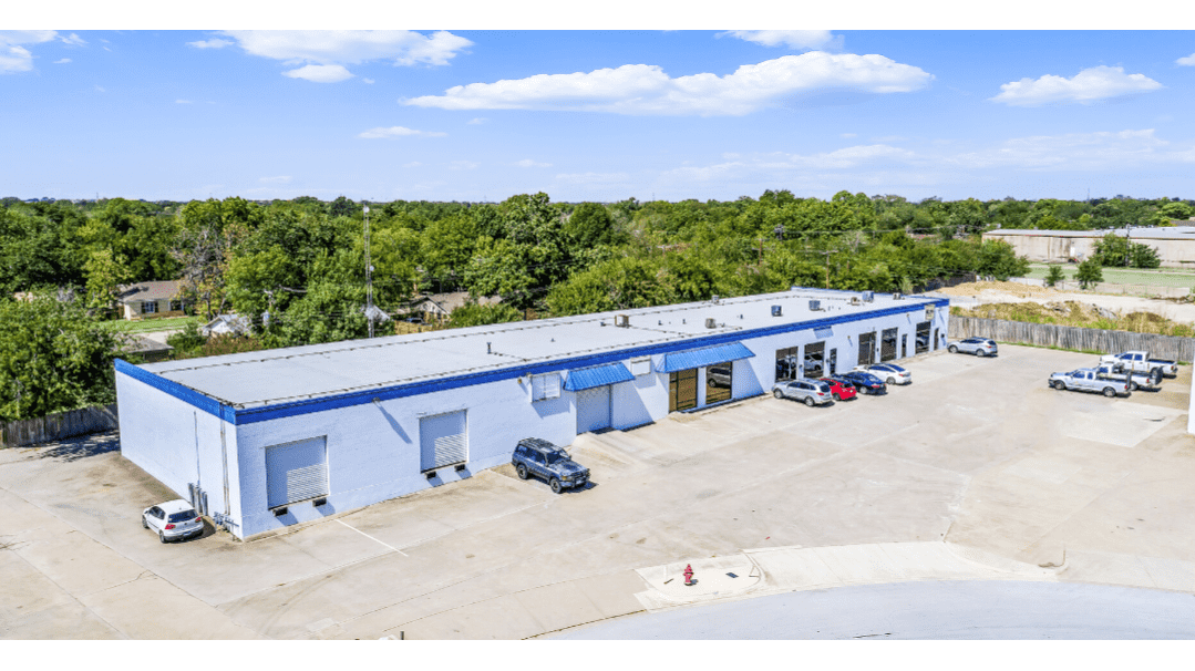 Industrial Property for Lease or Sale - 5109 Commercial Drive, North Richland Hills, Texas, 76180 (1)