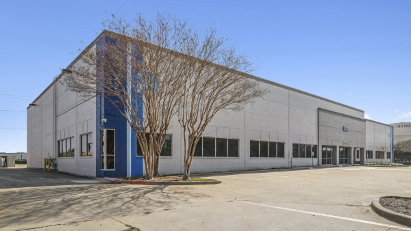 Industrial Property for Lease or Sale - 7700 Bent Branch Dr, Irving, TX, 75063