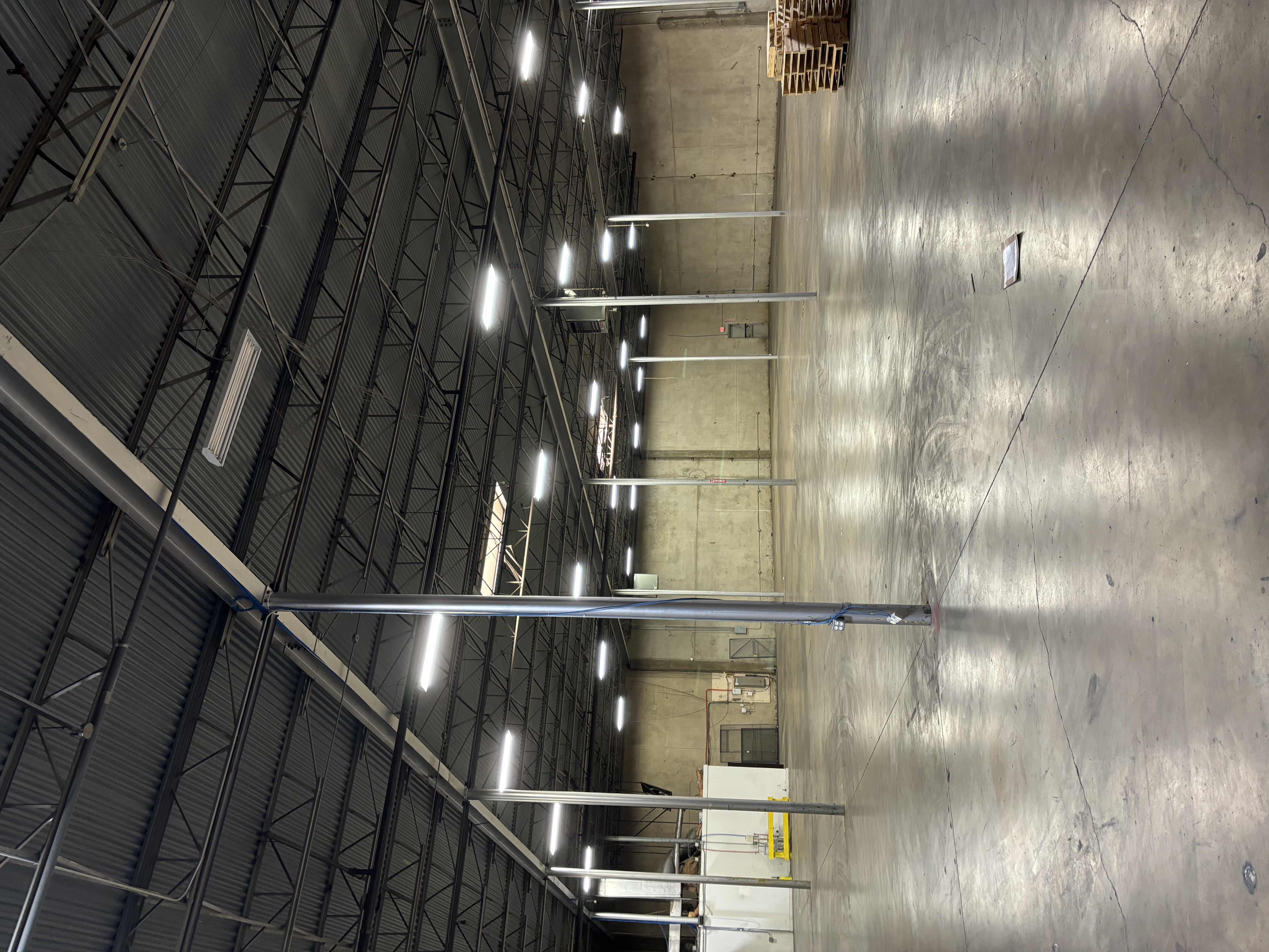 Industrial Property for Lease - 4311 Shilling Way, Dallas, Texas, 75237 (4)