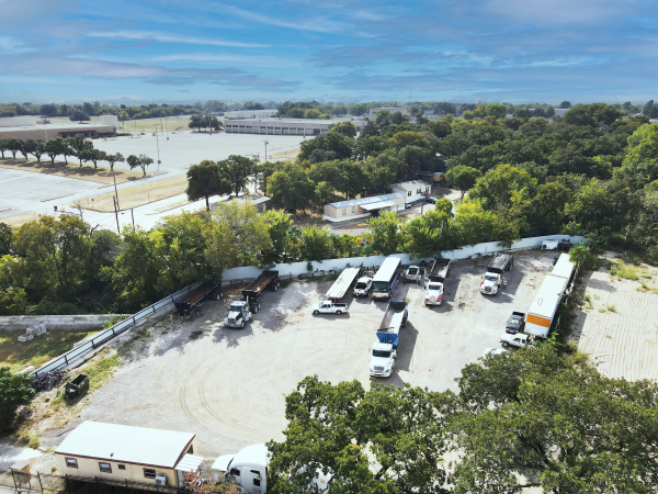 Office Property for Lease or Sale - 2075 Maryland Dr, Irving, Texas, 75061 (5)