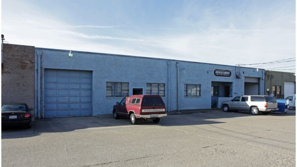 Industrial Space for Lease - 2007 Farrington St, Northeast Dallas, TX, 75207
