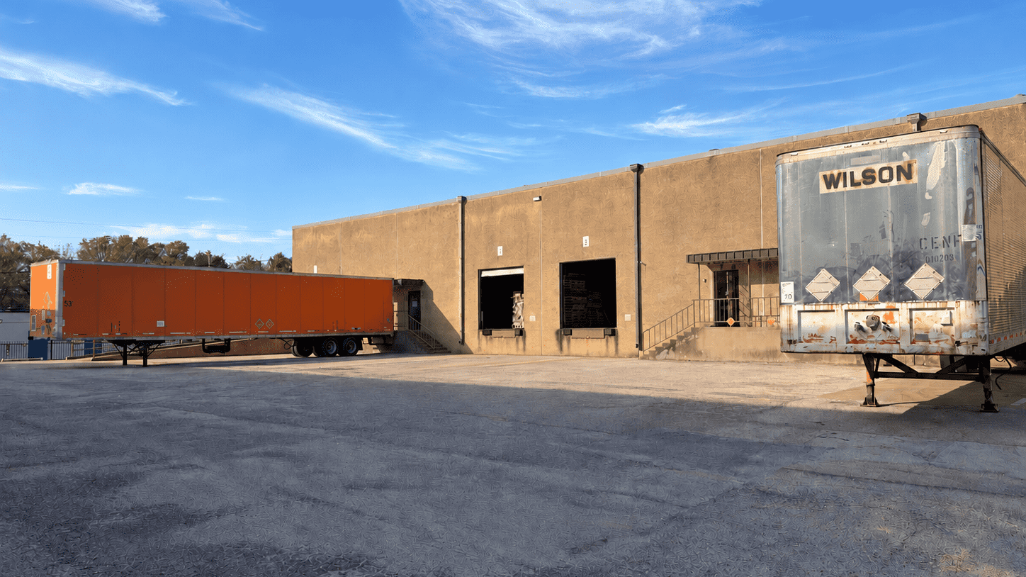 Industrial Property for Lease - 341-361 N Beach St, Fort Worth, Texas, 76111-7009 (1)
